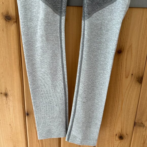 Outdoor Voices 7/8 Springs Color Block Athletic Leggings Size XS - Picture 7 of 9